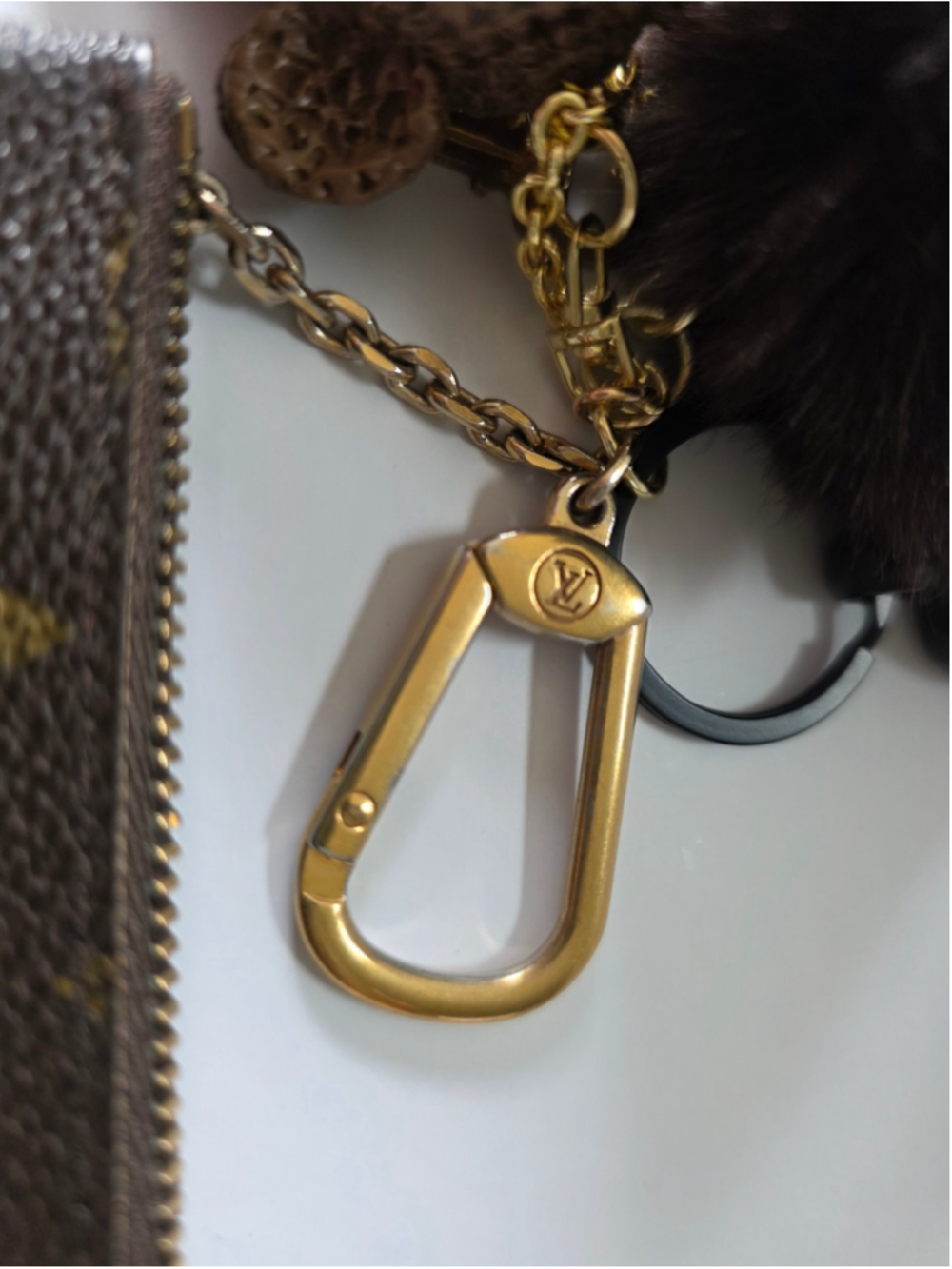 Authentic Louis Vuitton Key Cles & #318 Key Custom Bag Charm - Picture 7 of 8